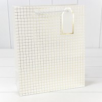 Пакет подарочный с тиснением (551) 26*32*12 210г Белый 1/20 1/240 Арт: 000551C/1